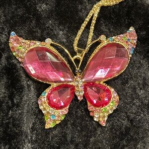 Betsey Johnson Large Gem Pink Butterfly Pendant Necklace

2